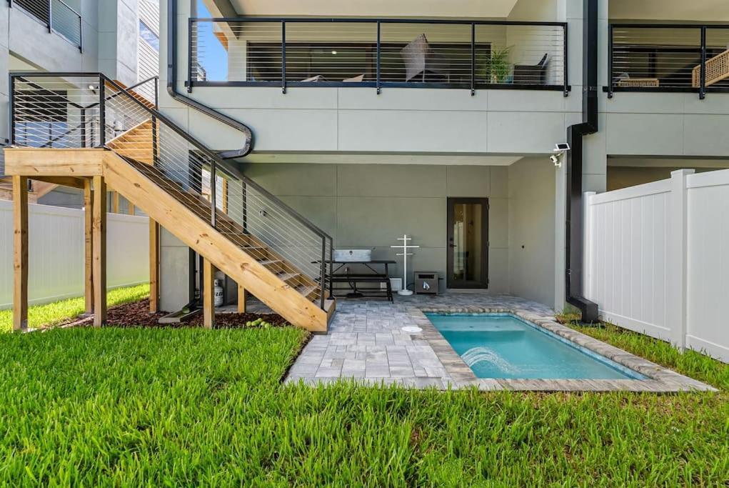 Blocks From The Beach With A Golf Cart And Pool! クリアウォーター・ビーチ エクステリア 写真
